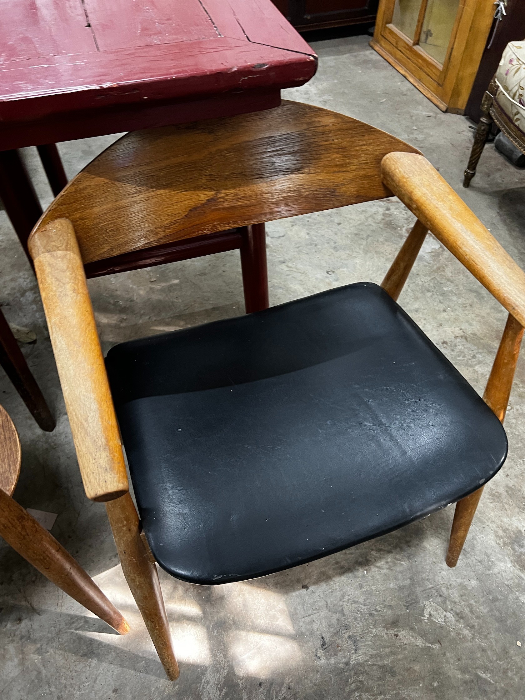 Five mid century Danish design teak chairs (4 + 1)